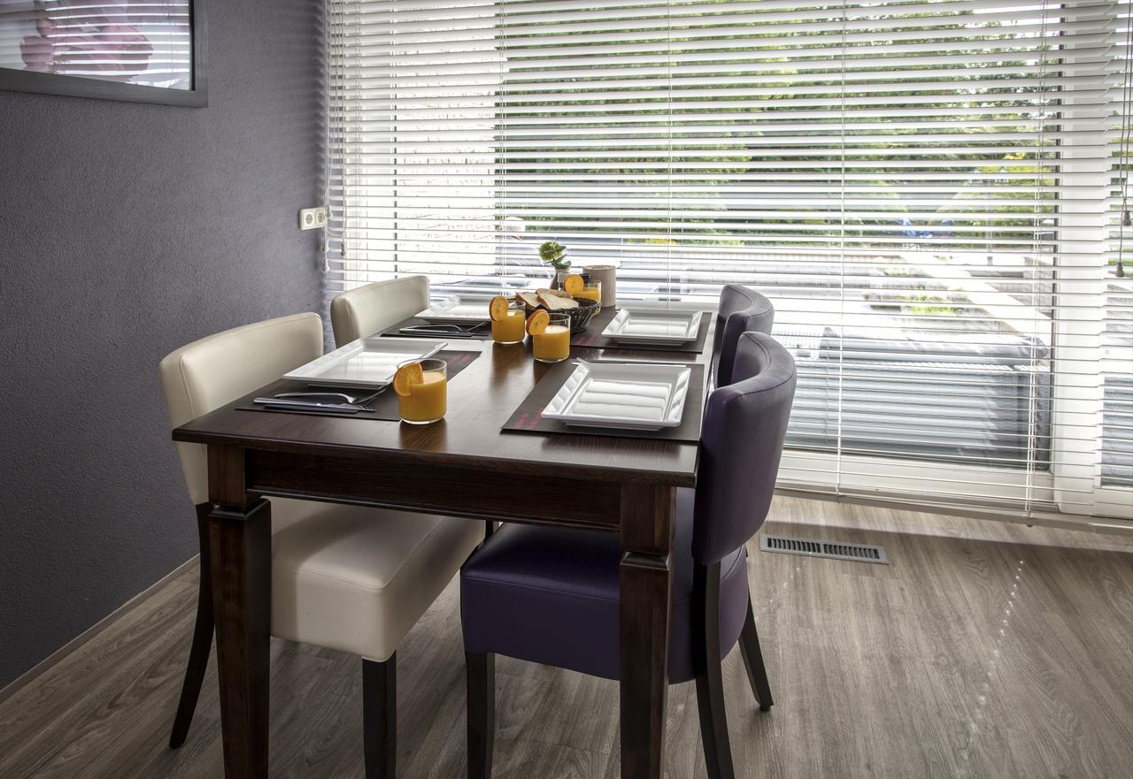 Lodgehotel De Lelie Makkum Eksteriør billede